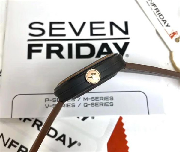 七个星期五机械表机芯生锈应该咋处理