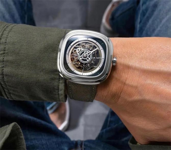 七个星期五日期和时间怎么调整